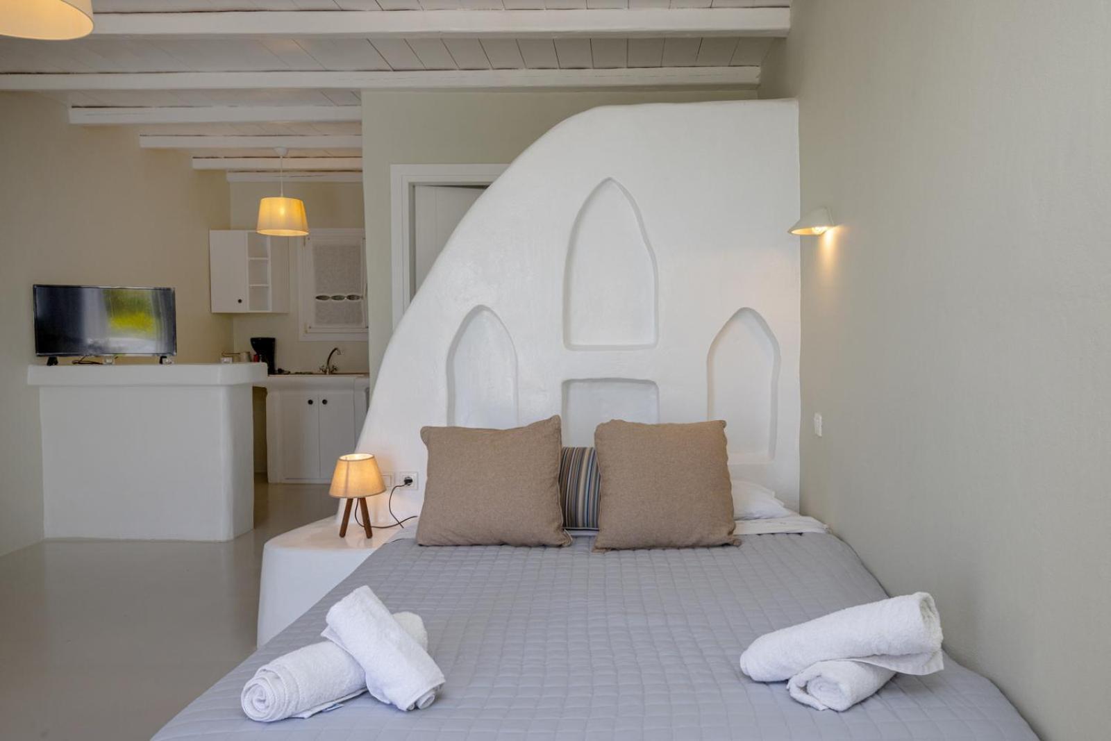 Soulmate'S Suites Tinos Kionia Extérieur photo