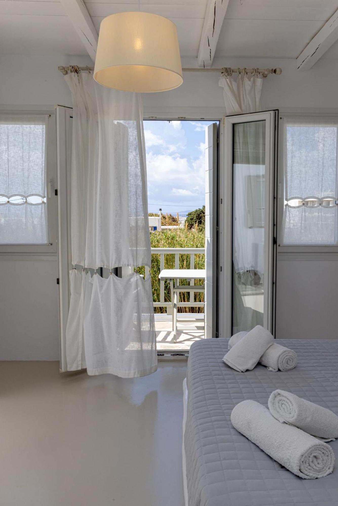 Soulmate'S Suites Tinos Kionia Extérieur photo